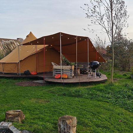 Hotel Au Pied Du Trieu, The Glamping Experience Labroye Exterior foto