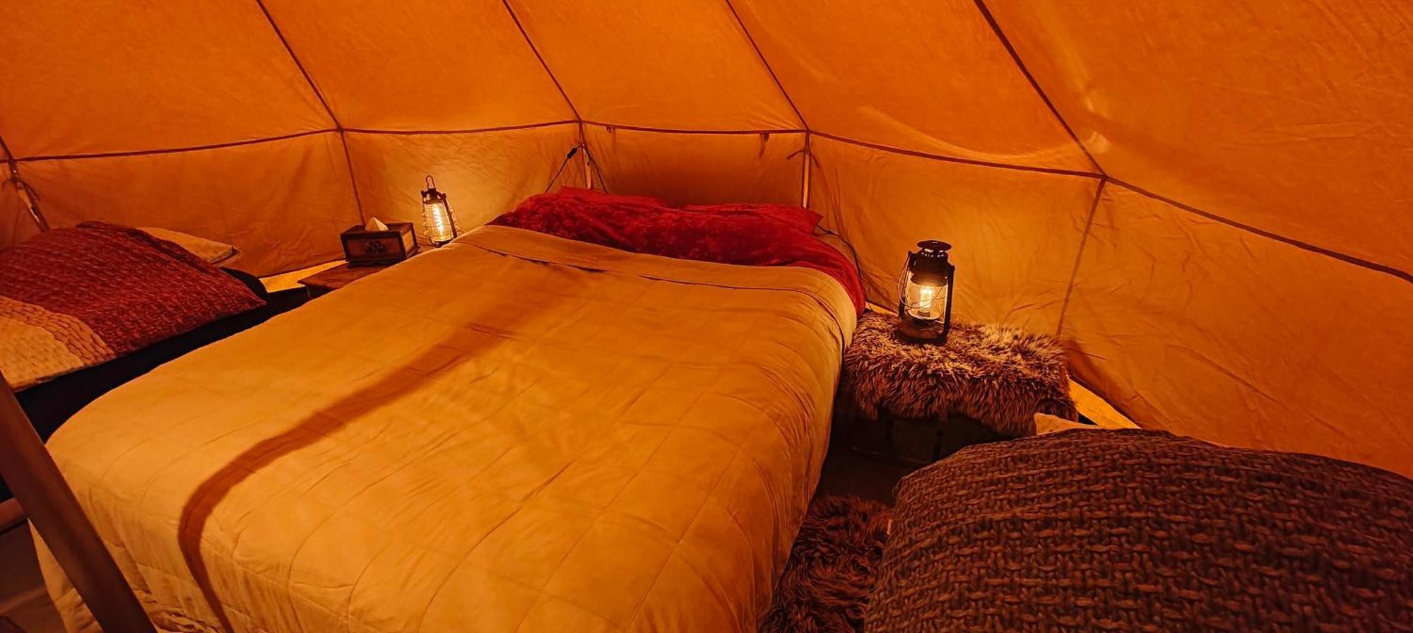 Hotel Au Pied Du Trieu, The Glamping Experience Labroye Exterior foto
